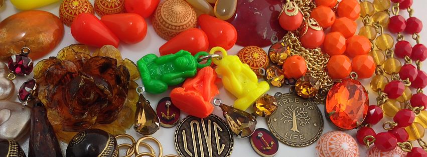 Charms & Pendants