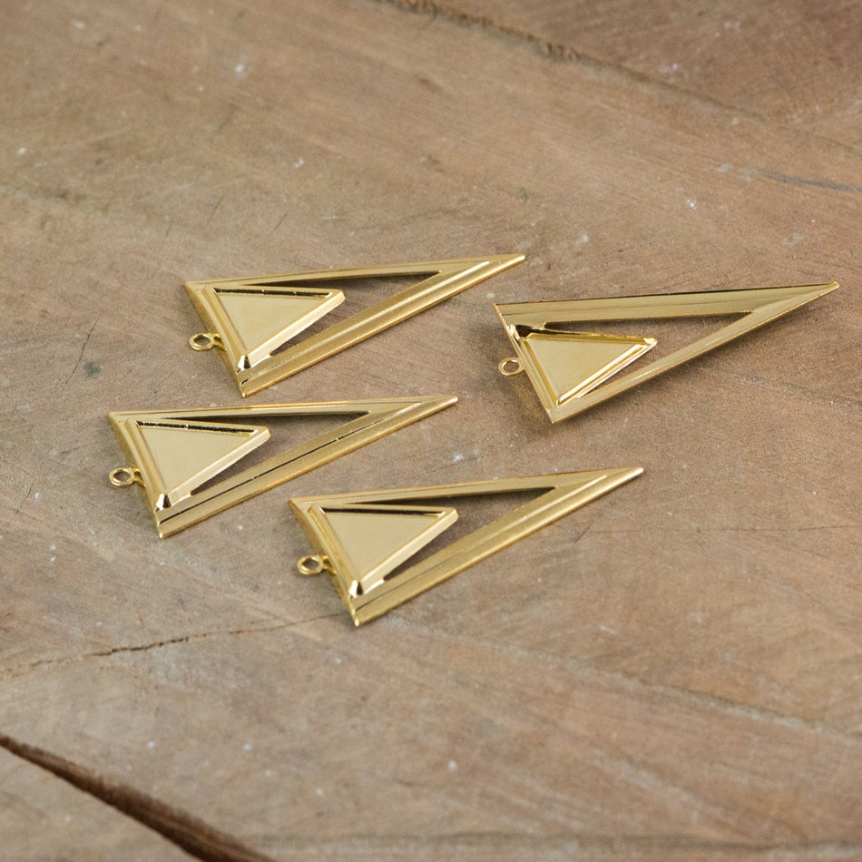 1 Loop Gold Plated Open Double Triangle Hoop Pendant with Loop (4) mtl420E