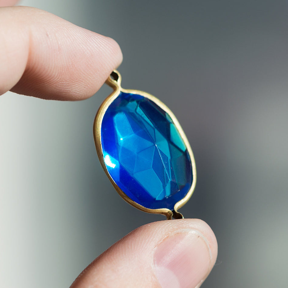 2 Loop Brass Channel Set Faceted Blue Acrylic Charms chr165A