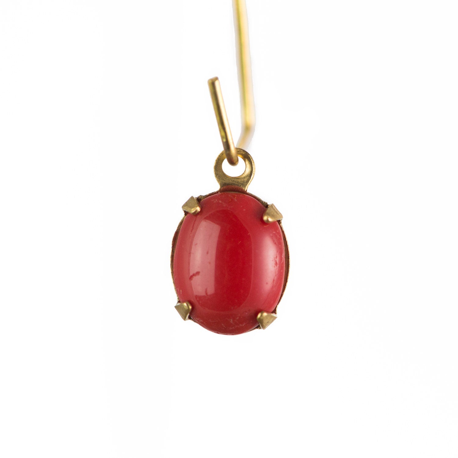 Vintage Opaque Red Oval Stones in 1 Loop Brass Setting ovl005F