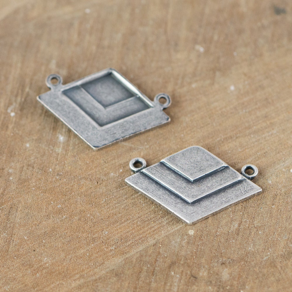 2 Loop Silver Ox Deco Layered V Connector Pendants (2) mtl407J