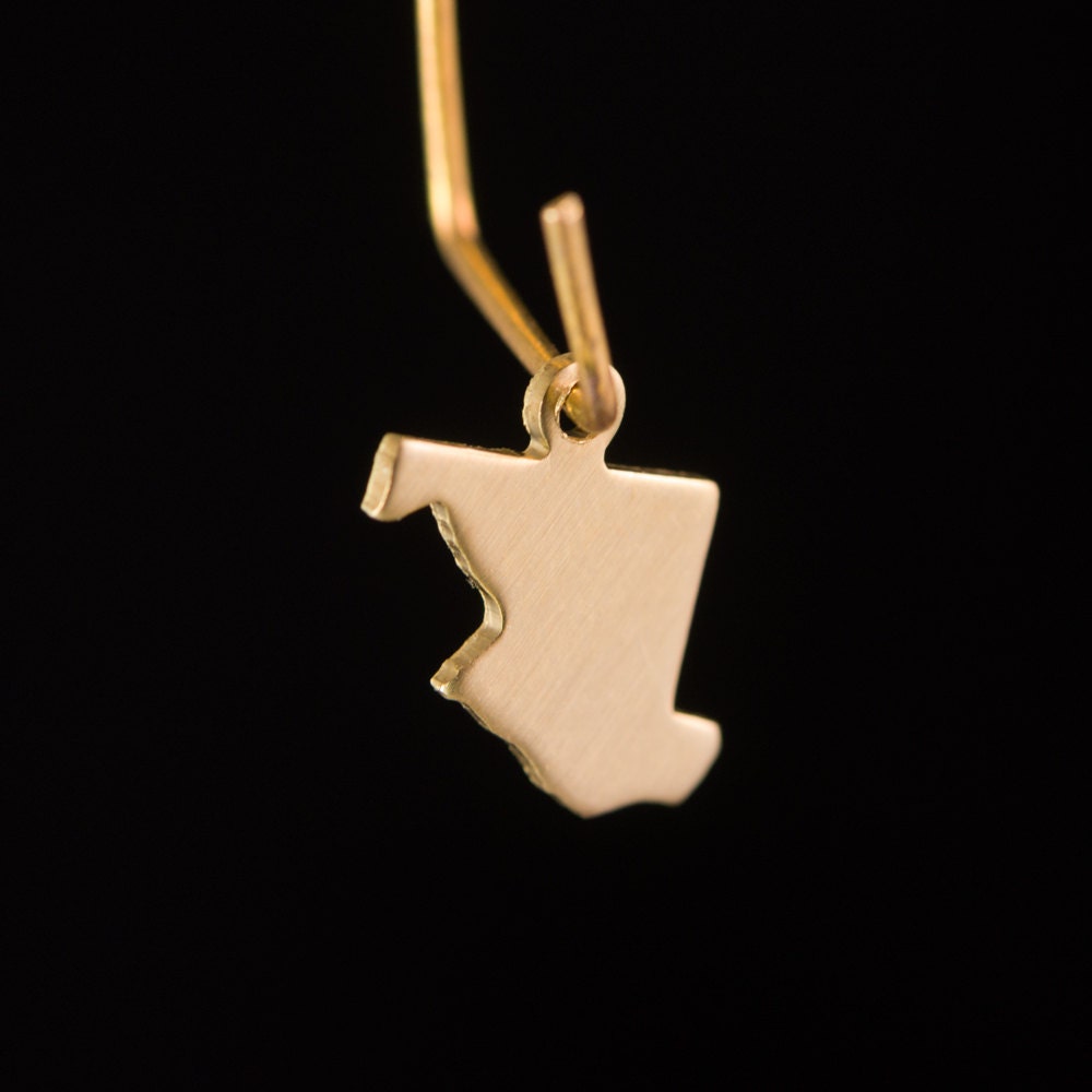 Raw Brass Maryland Blank State Charm Drops (6) chr228GG
