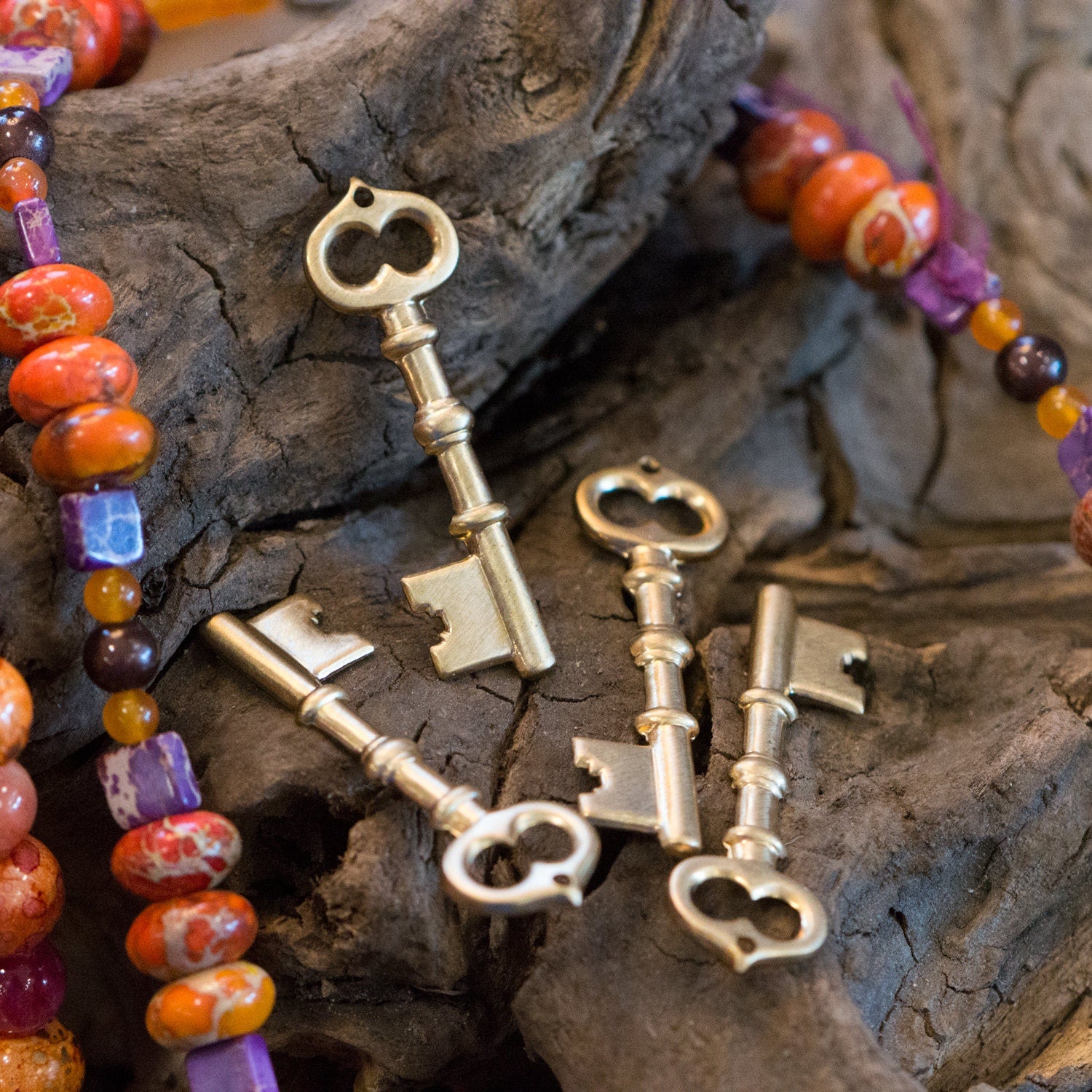 1 Hole Raw Brass Skeleton Key Pendant 44mmx14mm (4) pnd132