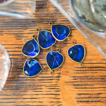 Brass Channel Set Faceted Blue Heart Acrylic Charms chr166