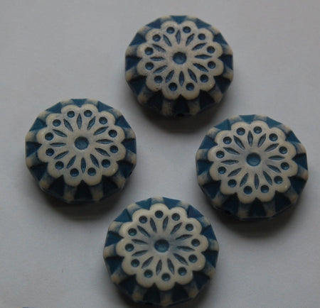 Turquoise Blue and Cream Vintage Lace Flower Beads 28mm bds807A