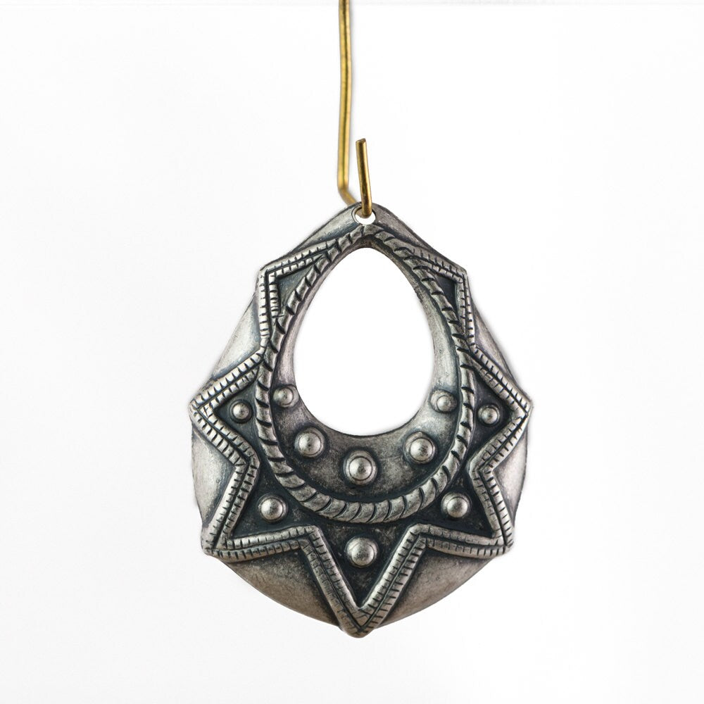 1 Hole Silver Ox Tribal Teardrop Charm Pendant Drop (6) mtl395G