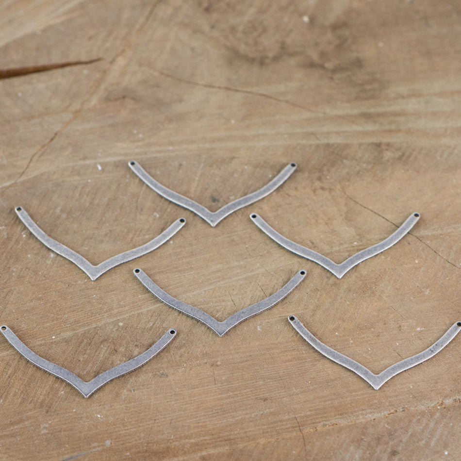 2 Hole Silver Ox V Connector Pendants Type A (6) mtl045L