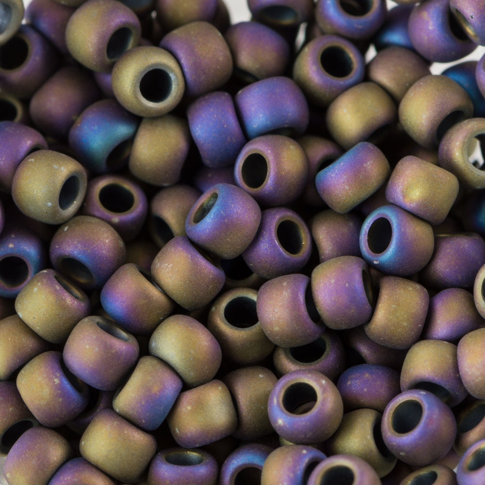 8/0 TOHO ROUND Matte Color Iris Purple Seed Bead (8g)