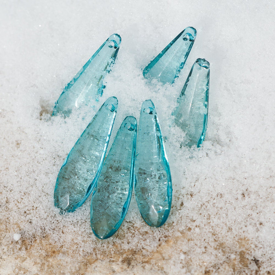 Vintage Acrylic Translucent Blue Rounded Faceted Pendant Drops bds093G