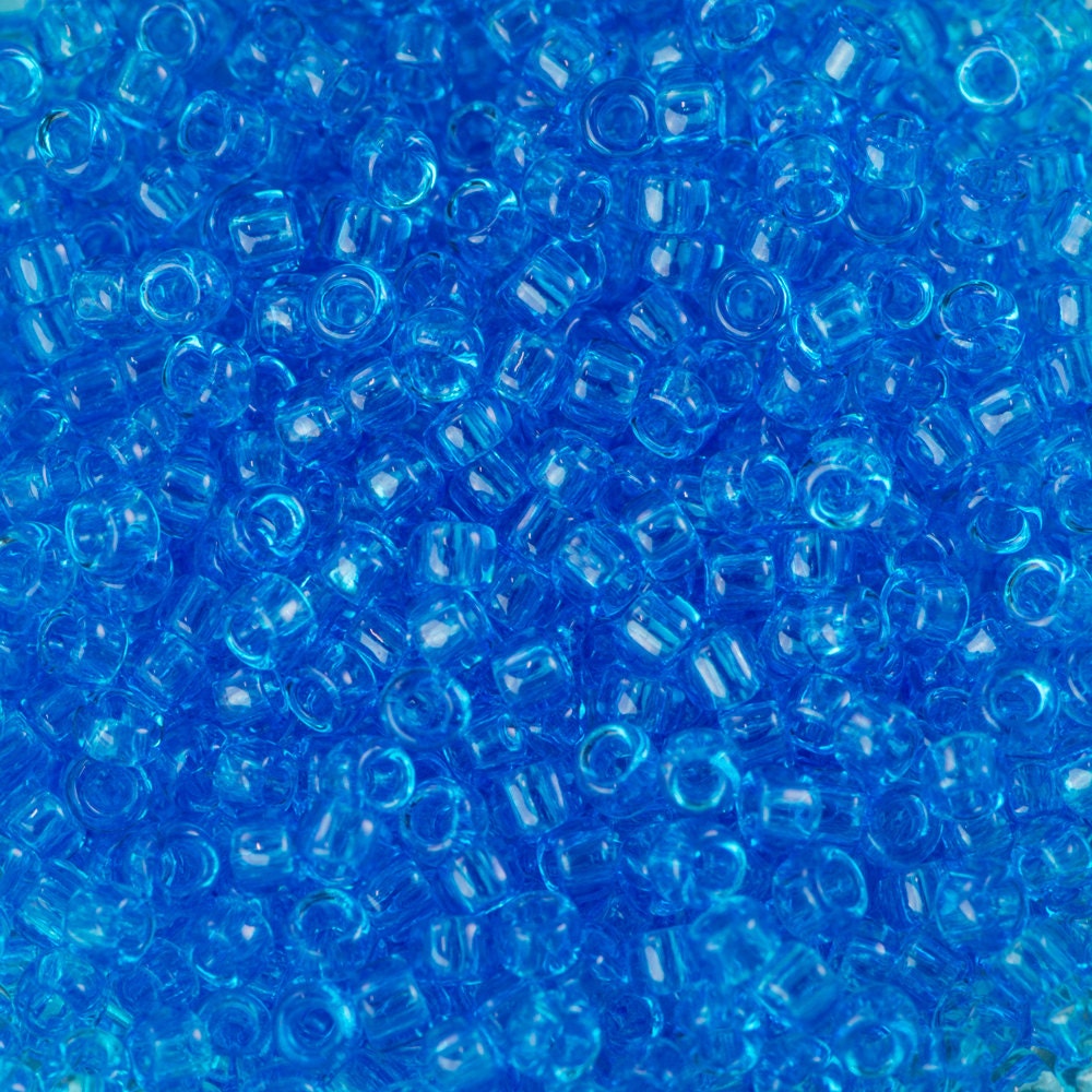 15/0 TOHO ROUND Transparent Dark Aquamarine Seed Bead (8g)