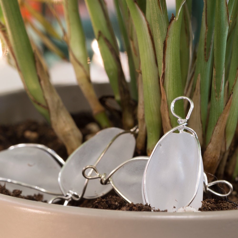 Acrylic Matte Crystal Bead with Silver Wrap Connector (4) drp050D