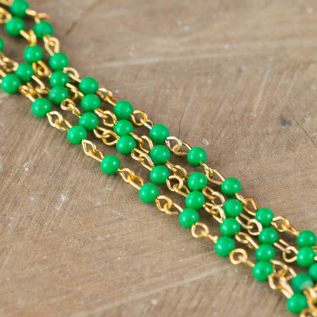 Vintage Jade Green Plastic Beaded Chain Coppery Gold Links Japan chn020K