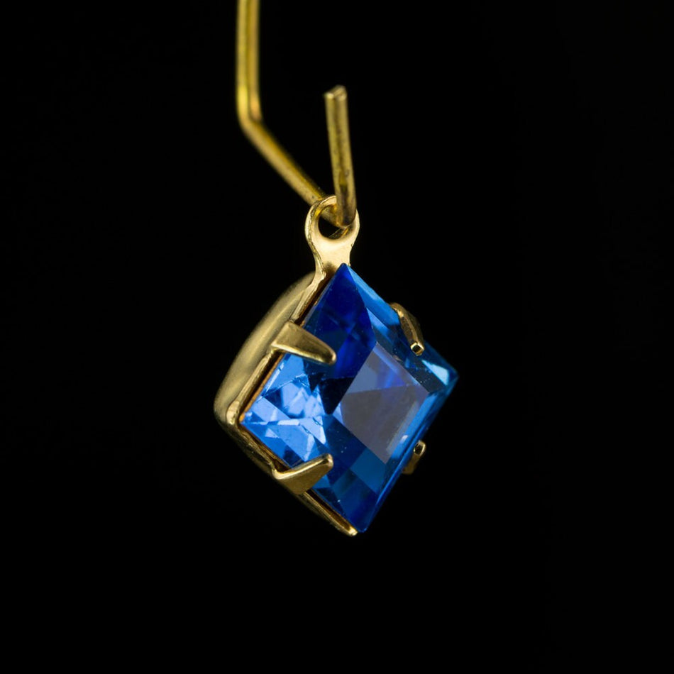 Sapphire Square Glass Stones 1 Loop Brass Setting 8mm squ002RR