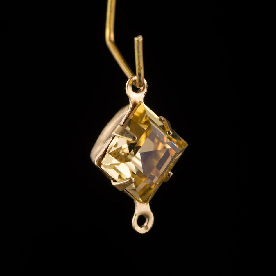 Rauchtopas or Champagne Square Glass Stones 2 Loop Brass Setting 8mm squ002NN2