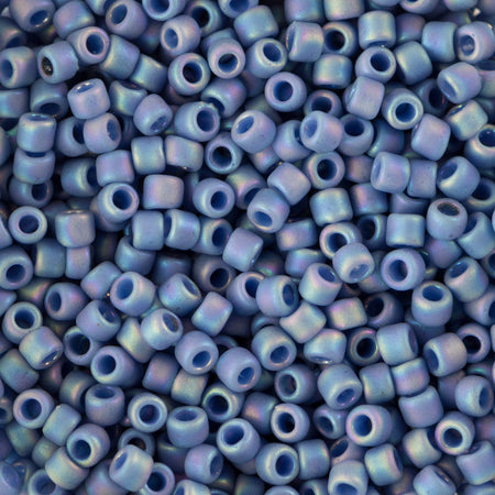 15/0 TOHO ROUND Glazed Rainbow Soft Blue Seed Bead (8g)