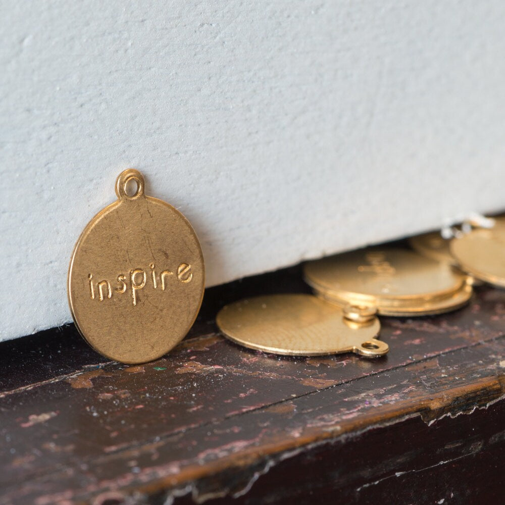 INSPIRE Round Raw Brass Word Charm Drop with Loop (8) chr192J