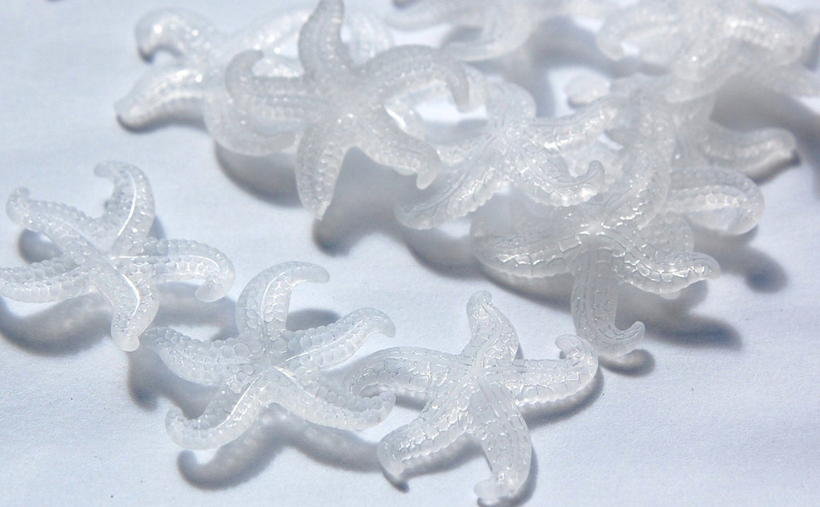Vintage Matte Crystal Starfish Beads Charm West German Plastic 30mm (4) bds857A