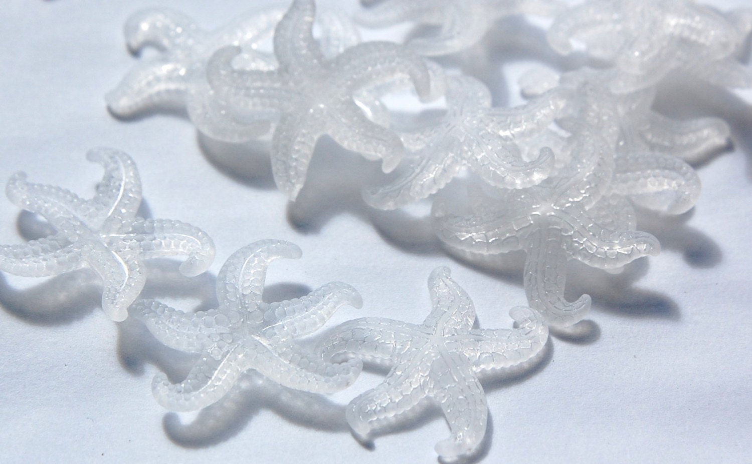 Vintage Matte Crystal Starfish Beads Charm West German Plastic 30mm (4) bds857A