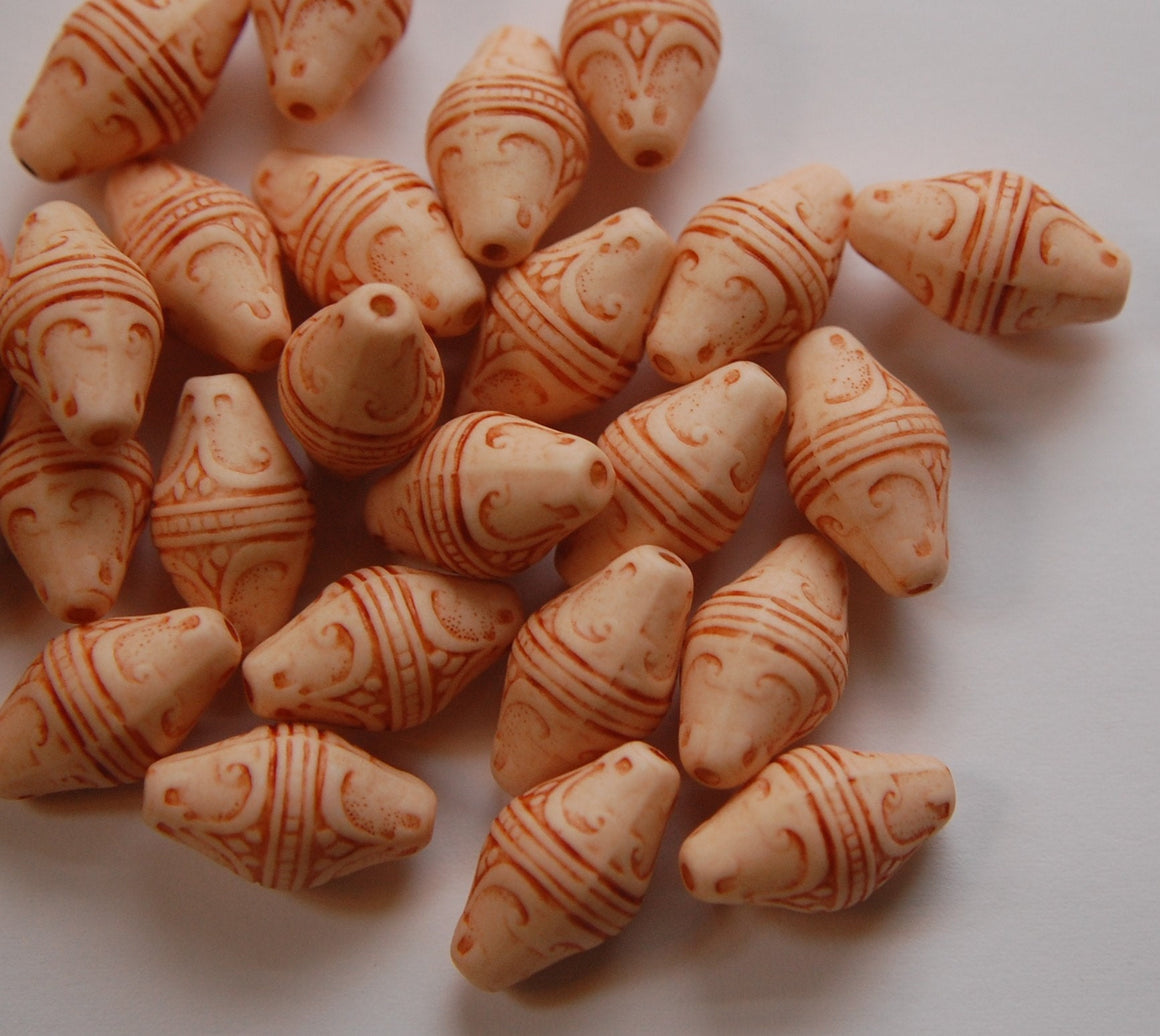 Vintage Style Antique Peach Etched Bicone Beads (8) bds574D