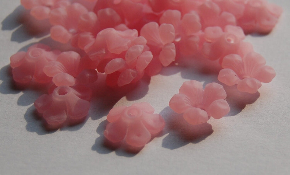 Soft Pink Stacking Flower Beads 14mm bds671B