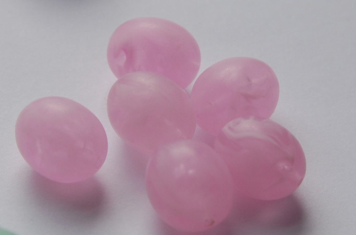 Vintage Italian Lucite Soft Pink and White Swirled Beads bds915B