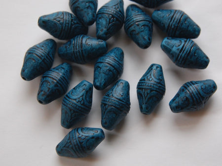 Vintage Style Dark Denim Blue Etched Bicone Beads (8) bds574B