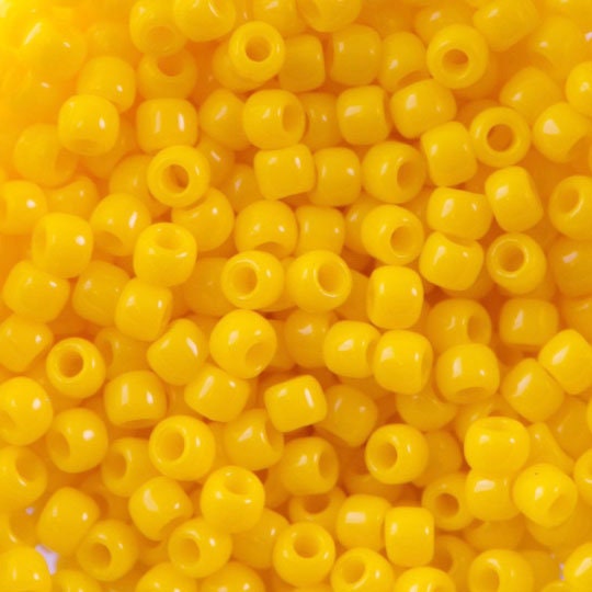 11/0 TOHO ROUND Opaque Sunshine Seed Bead (8g)