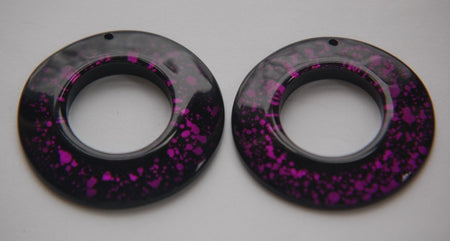 Vintage Retro Purple and Black Acrylic Round Pendant Hoops (2) pnd108