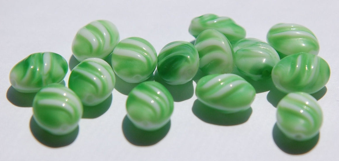 Vintage German Green and White Glass Beads (8) grm001A