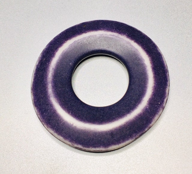 Vintage Acrylic Rubbed Purple and White Hoops Pendants (2) hps062A