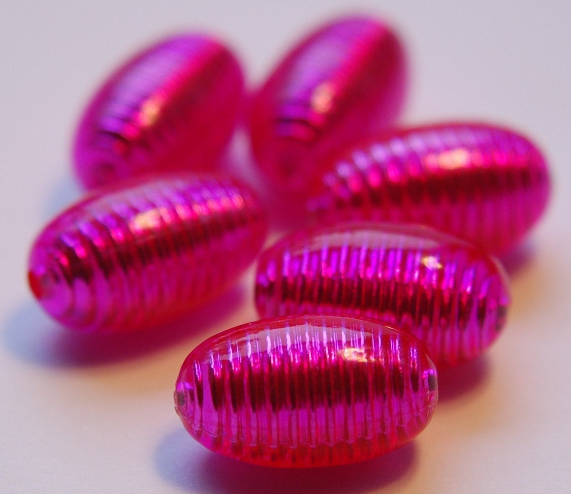 Vintage Electric Fuchsia Pink Metallic Smooth Ribbed Barrel Beads bds781E