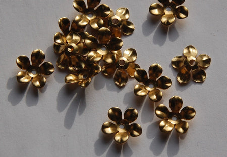 Raw Brass Cupped Flower Bead Cap 12mm (8) mtl263A