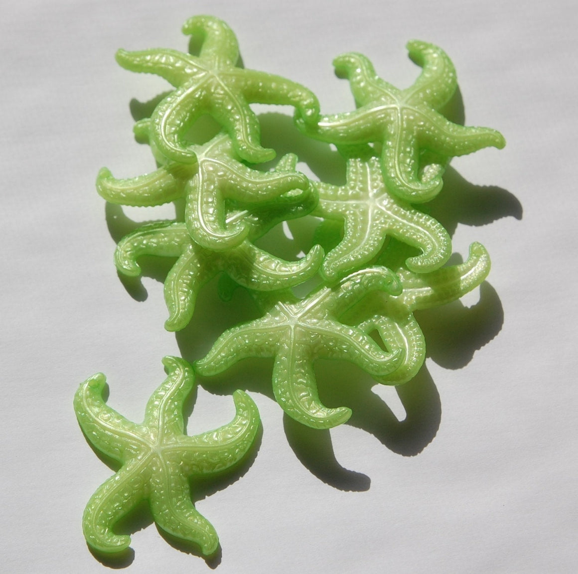 Vintage Large Green Starfish Beads Pendant West German Plastic 45mm (2) bds858A
