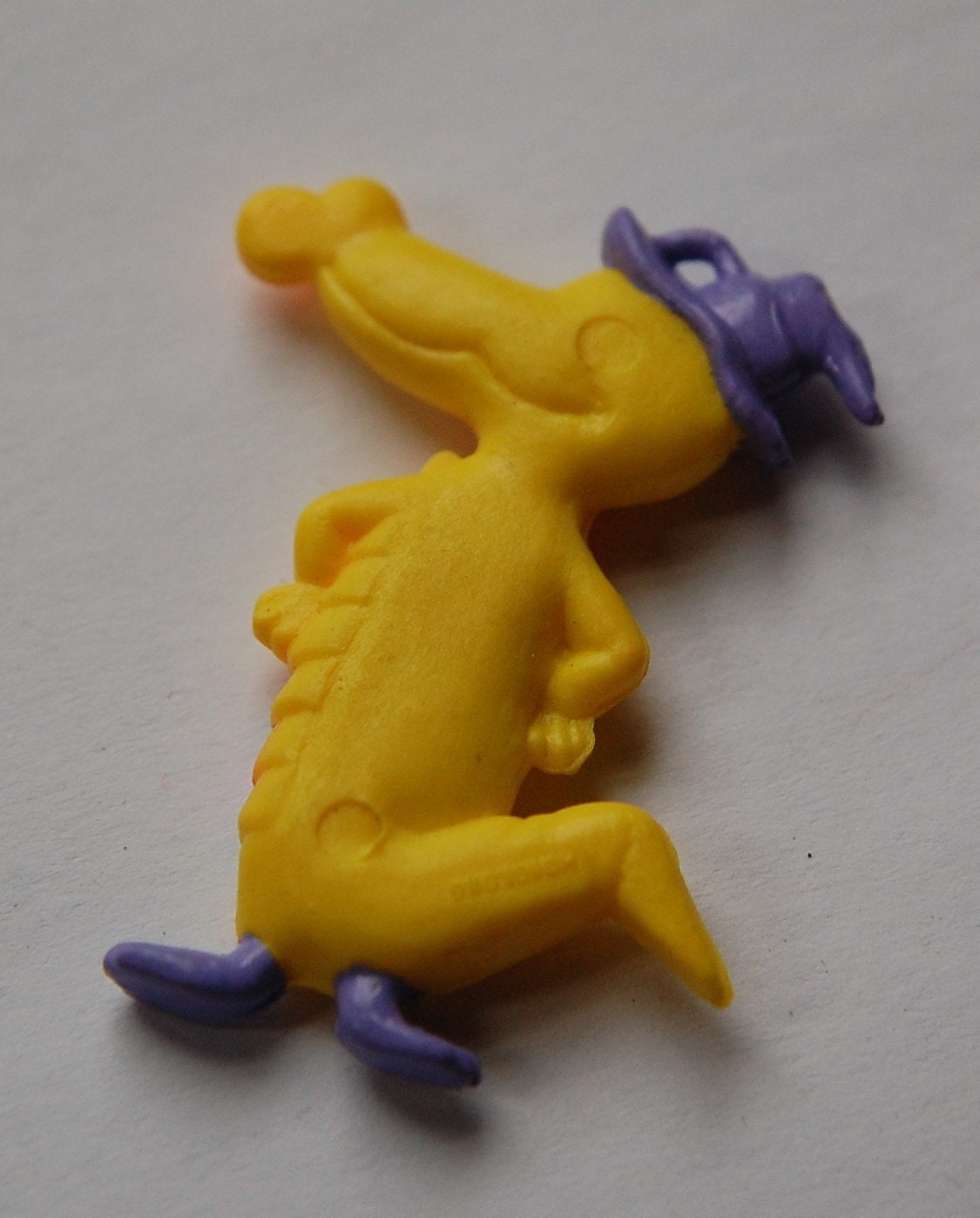 Silly Vintage Yellow Alligator Pendant Charm chr057C