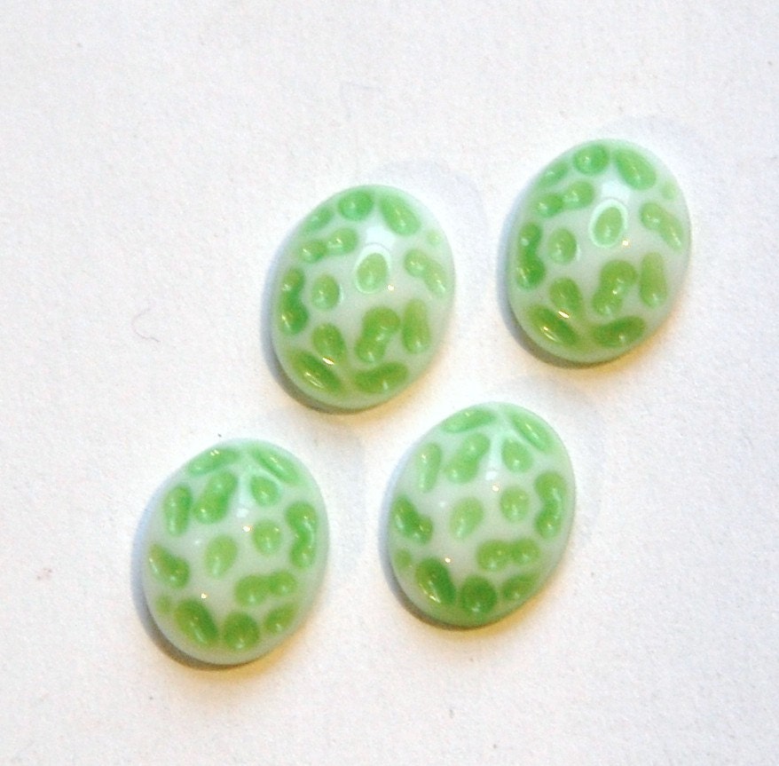 Vintage Green and White Glass Textured Cabochons 10x8mm cab729