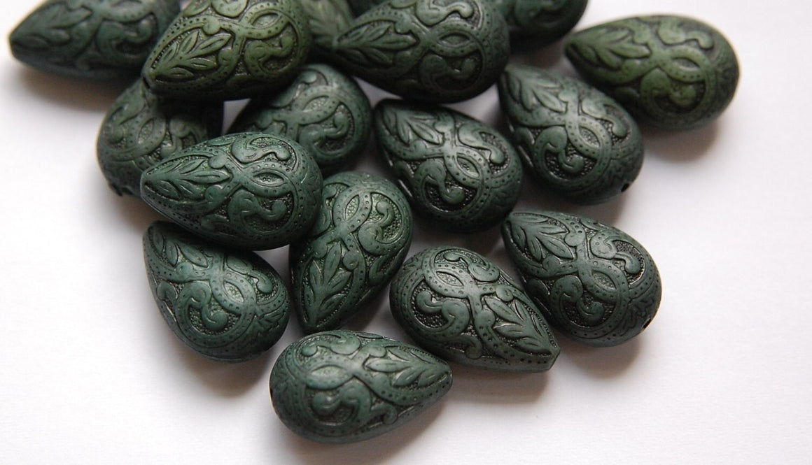 Vintage Style Antiqued Green Etched Tear Drop Beads 19mm (6) bds120G
