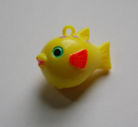 Funny Vintage Yellow Plastic Fat Fish Pendant pnd077C