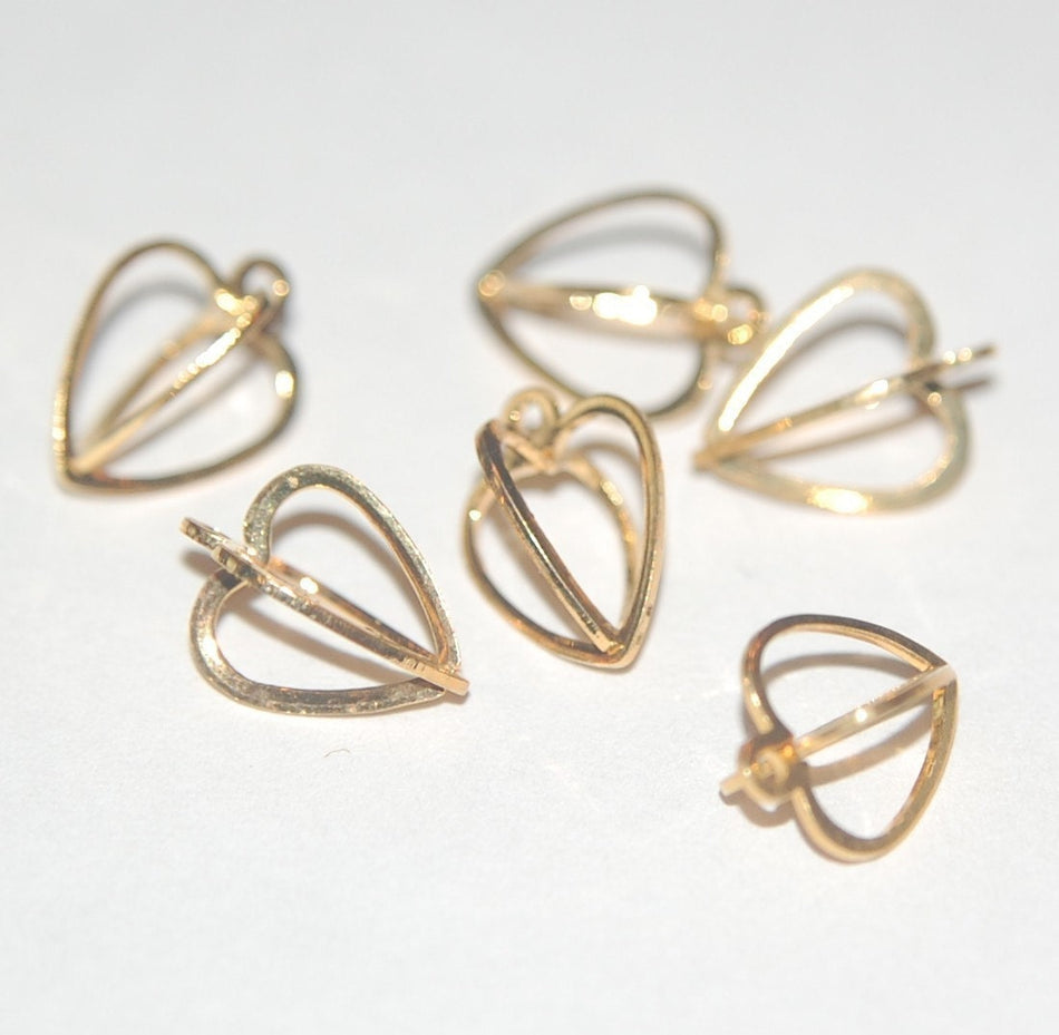 Open Gold Tone Heart Shaped Charm Drops chr090