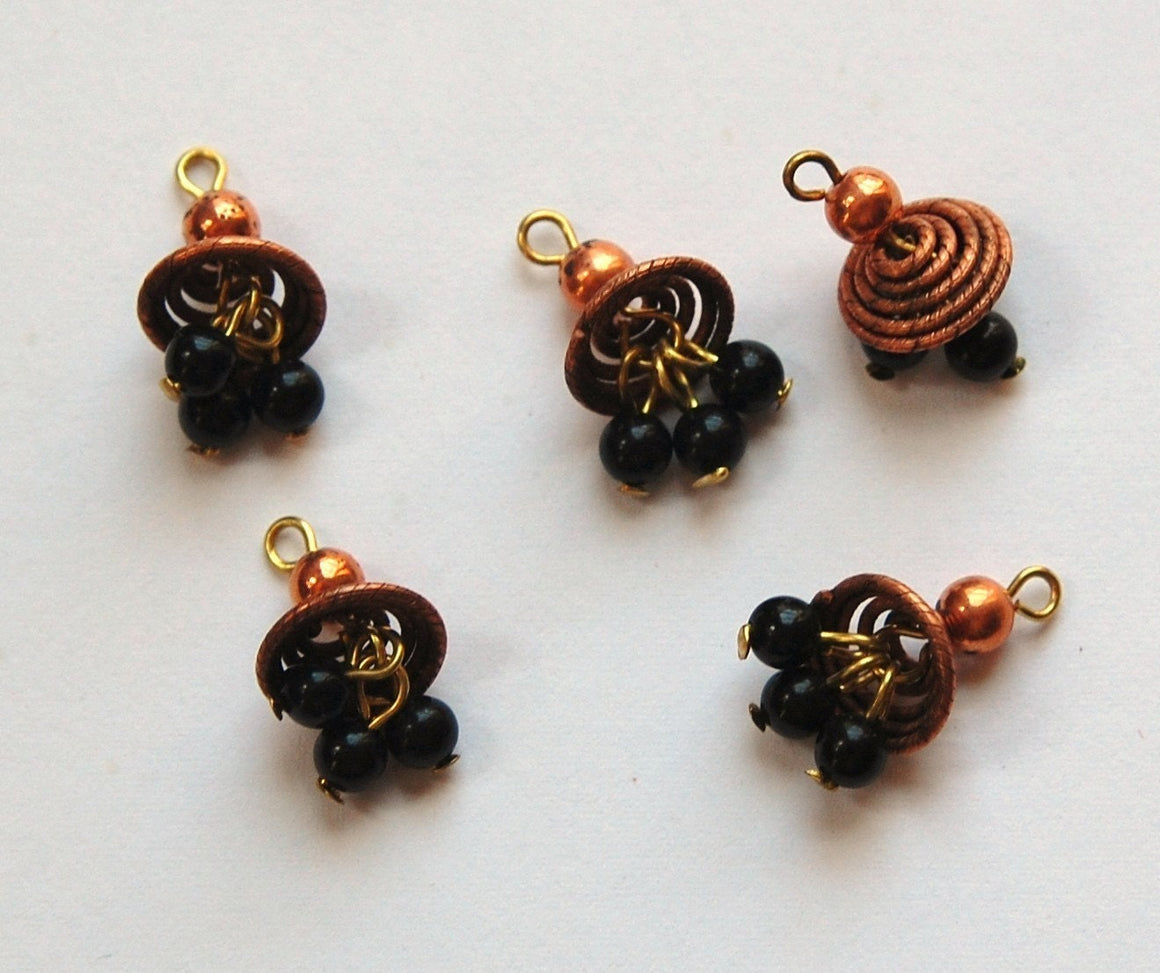 Vintage Coiled Copper Top with Black Glass Beads Drops chr169
