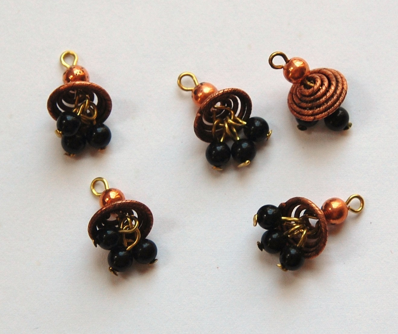 Vintage Coiled Copper Top with Black Glass Beads Drops chr169