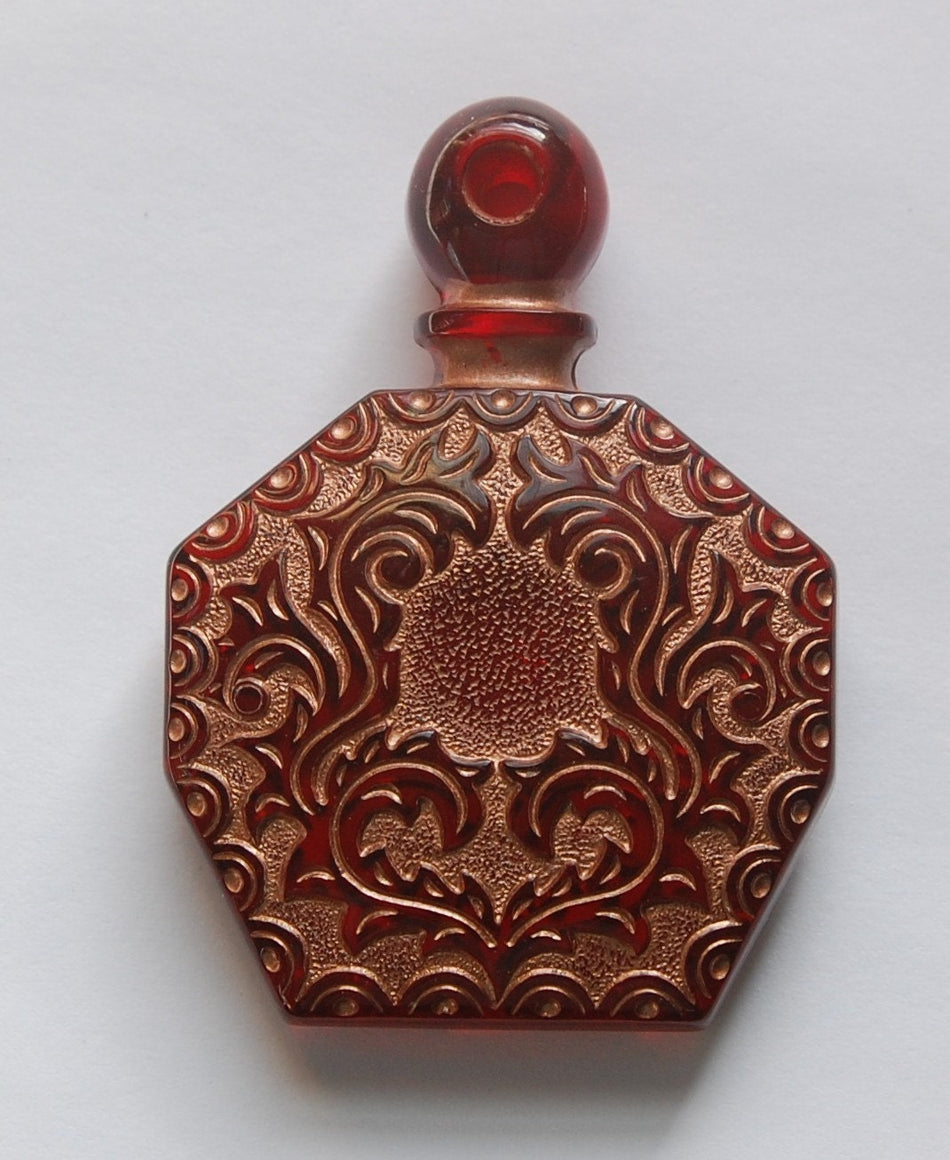 Vintage Ruby Red Copper Etched Faux Perfume Lucite Bottle Pendant pnd066