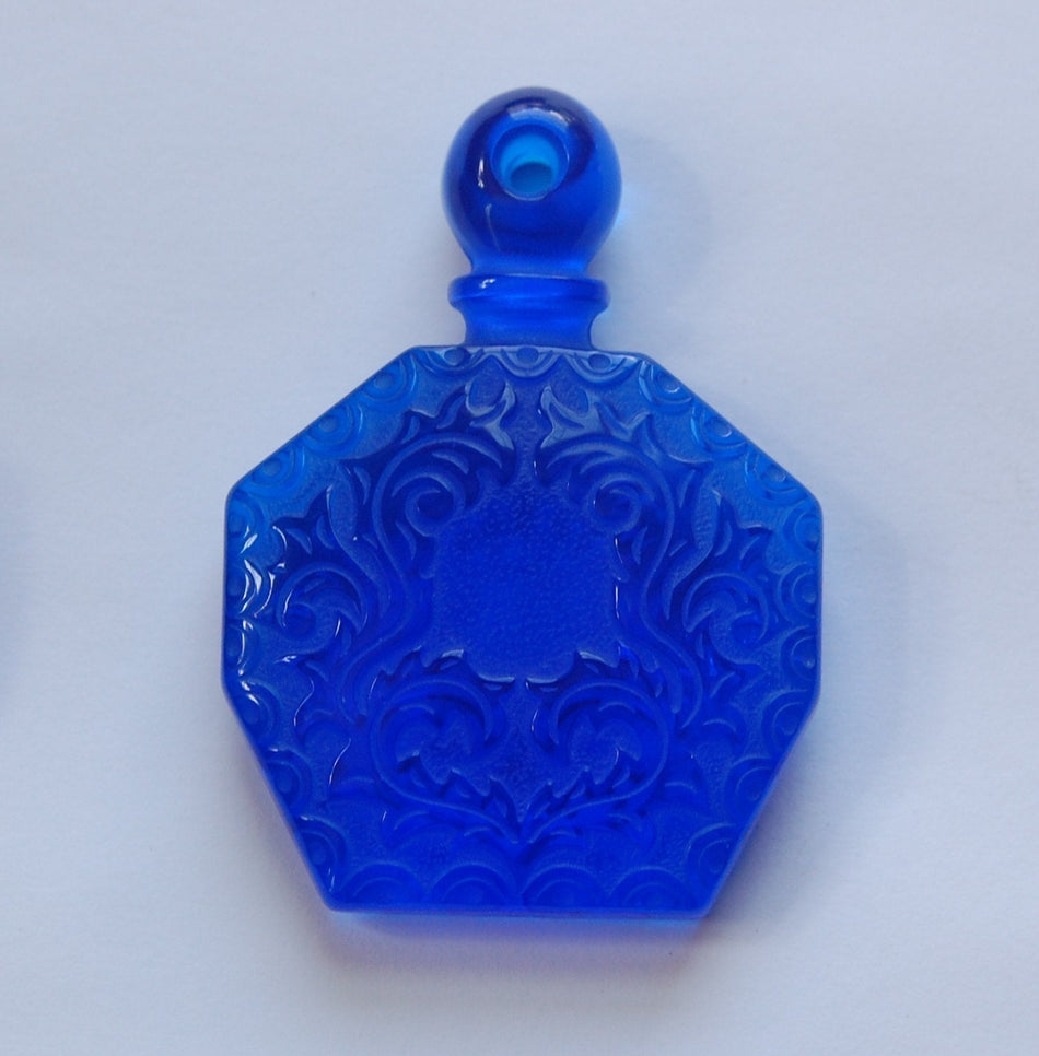 Vintage Sapphire Blue Etched Faux Perfume Bottle Pendant 55x40mm (1) pnd064F