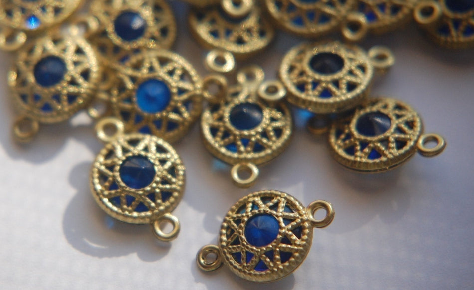 Vintage Sapphire Blue Connector Beads with Neat Brass Frames 10mm (6) chr137G