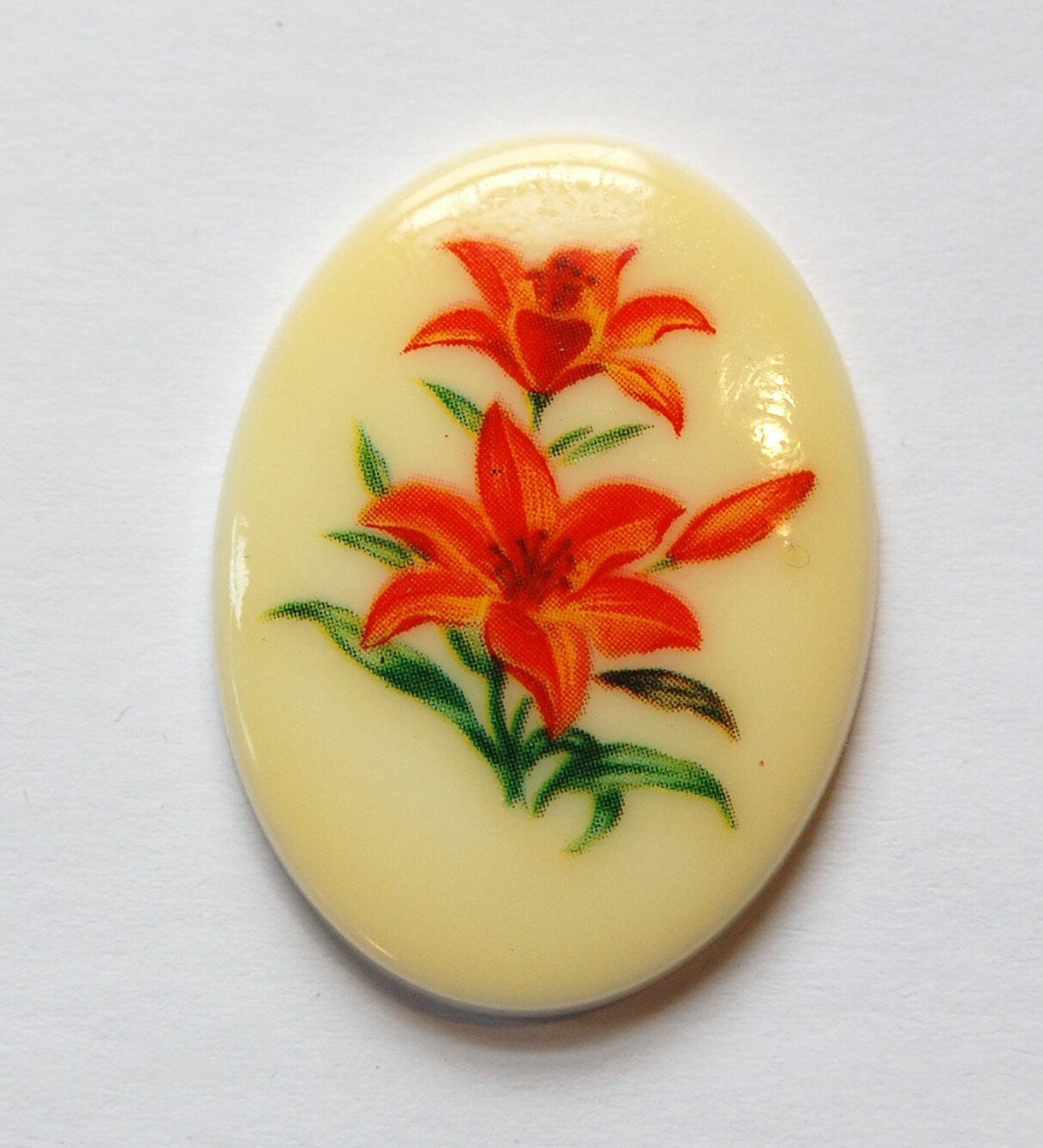 Vintage Red Orange Lily Flower Cabochon 40x30mm cab746D