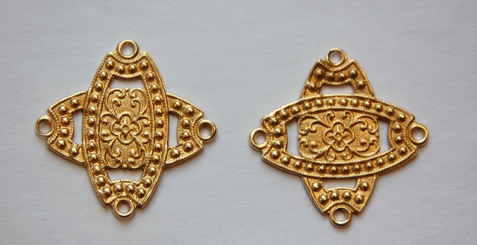4 Loop Raw Brass Etched Connector Pendant (2) pnd124