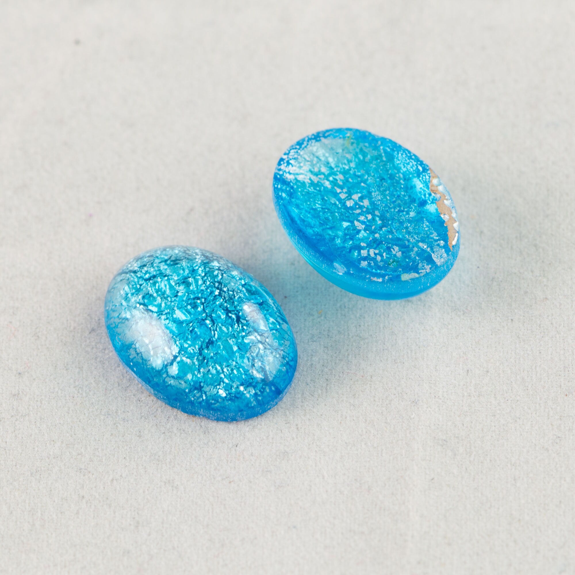 18x13mm Aqua Blue Opal Glass Oval Cabochon (2)
