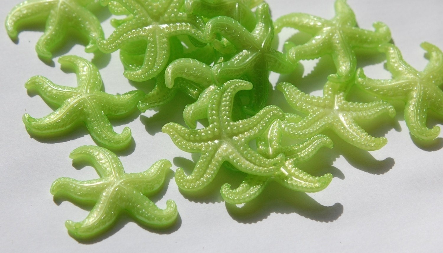 Vintage West German Lime Green Starfish Beads Charm 30mm (4) bds857