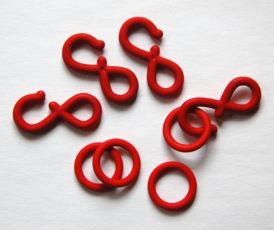 Vintage Lucite Red S Hook and Ring Connectors bds608