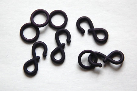 Vintage Lucite Dark Navy Blue S Hook and Ring Connectors bds608A