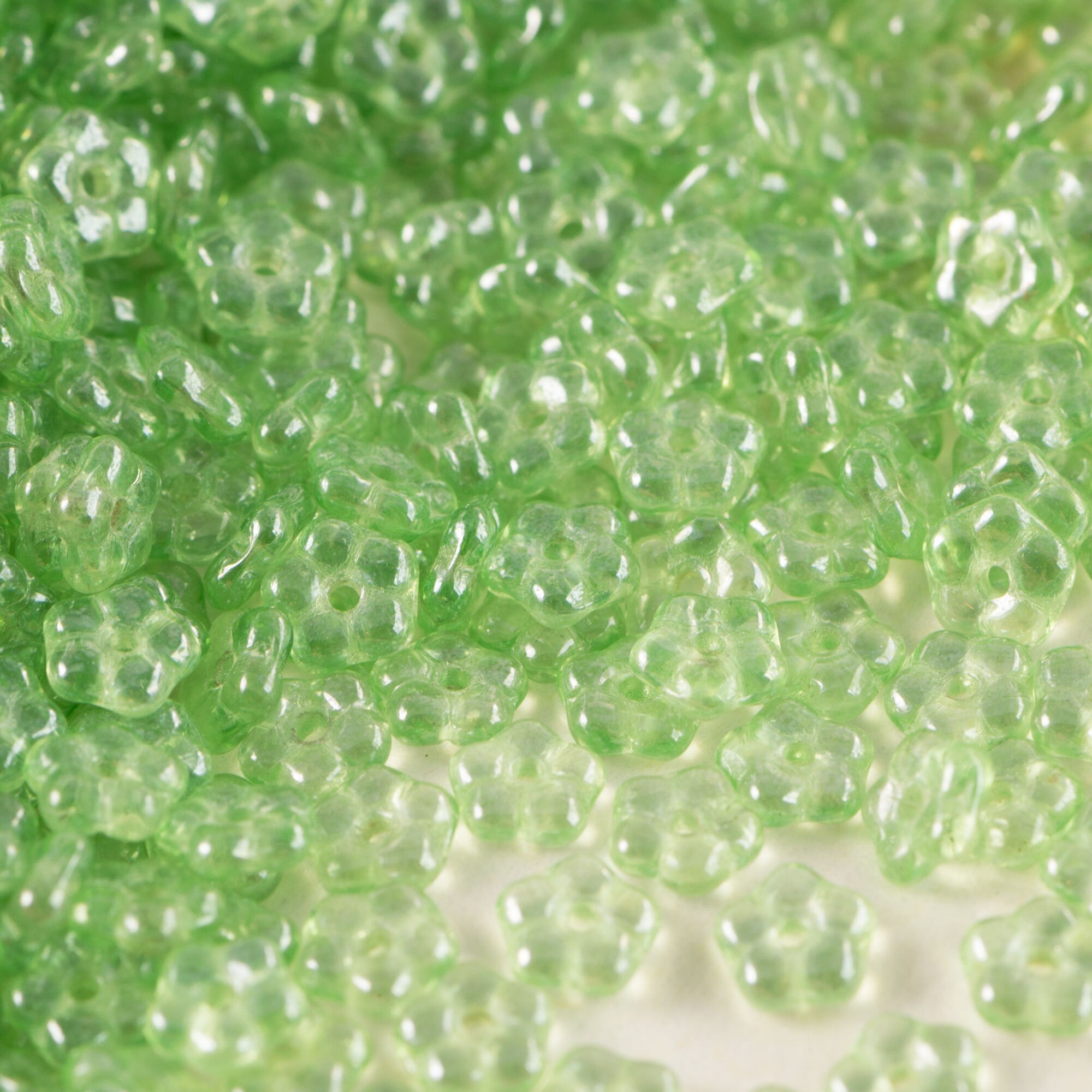 5mm Peridot Lustered Czech Daisy Flower Glass Beads (50)